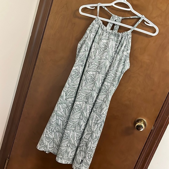 Eddie Bauer Tropical Leaf Dress - Picture 1 of 2